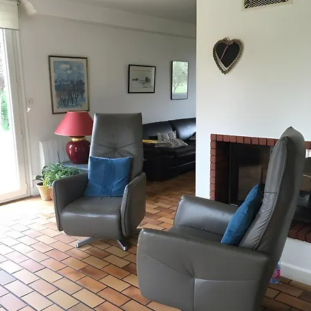Tissou - 20min Puy Du Fou 住宿加早餐酒店 3*